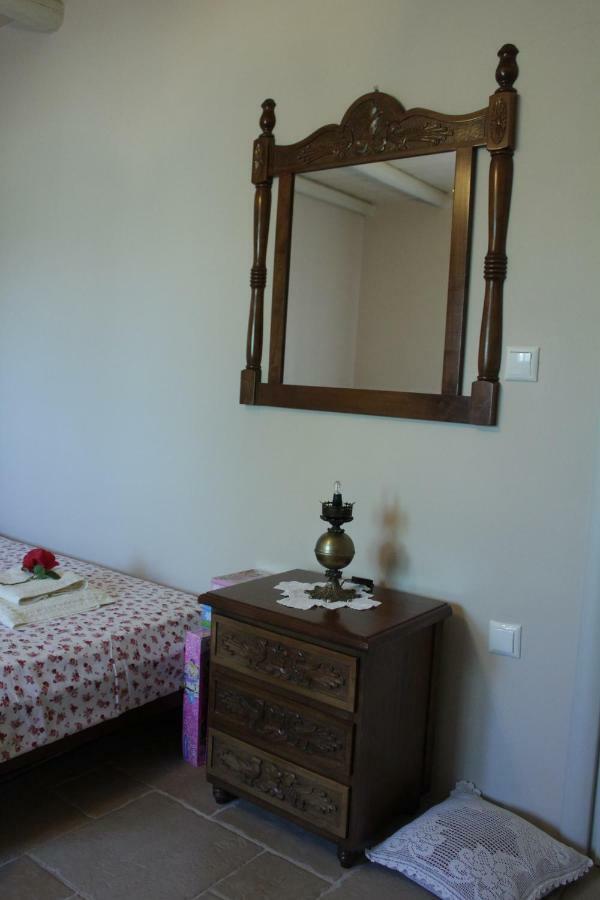 *Villa Pap-Live The Greek Hospitality In A Village* Nea Sampsounta Eksteriør billede