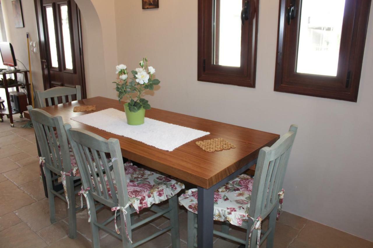 *Villa Pap-Live The Greek Hospitality In A Village* Nea Sampsounta Eksteriør billede